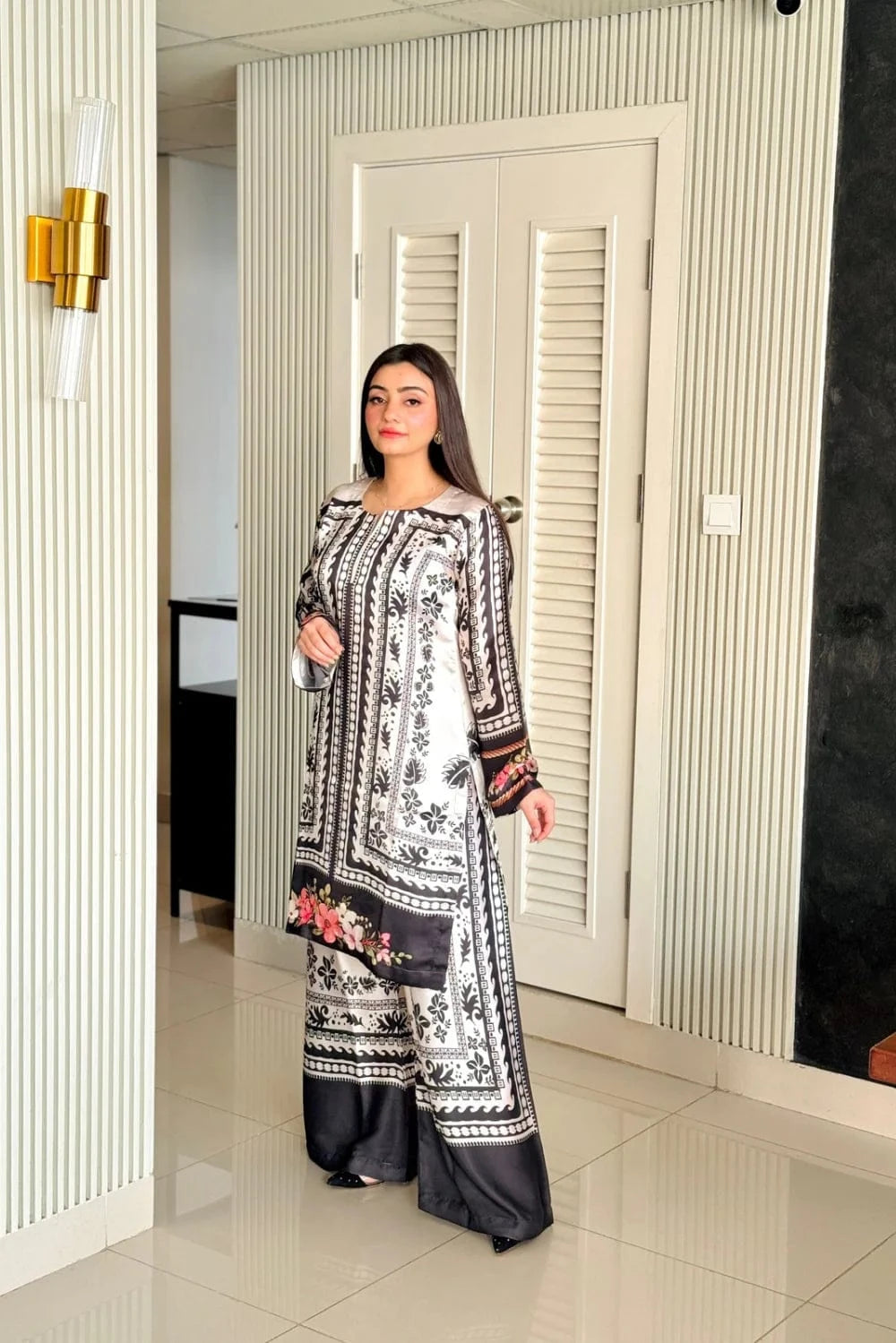 Hania Amir (Digital 2 Pcs)