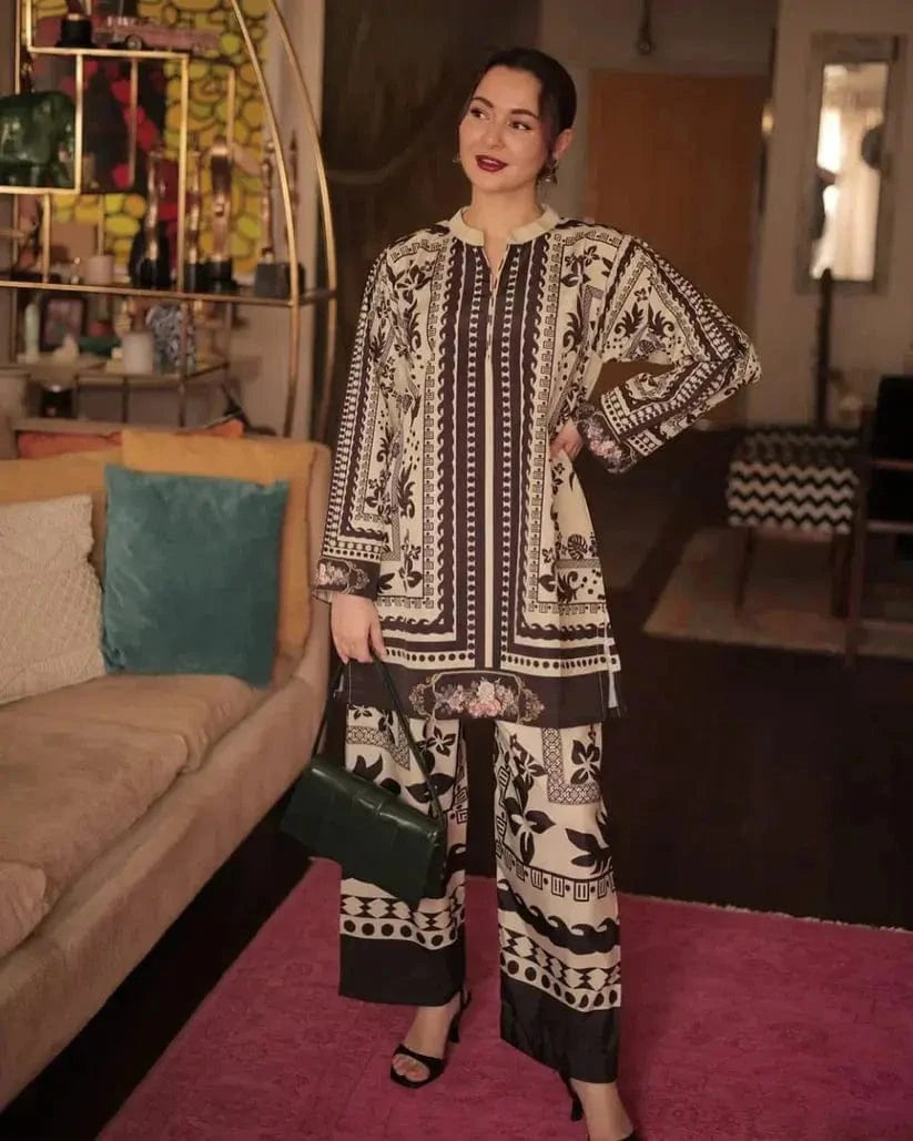 Hania Amir (Digital 2 Pcs)