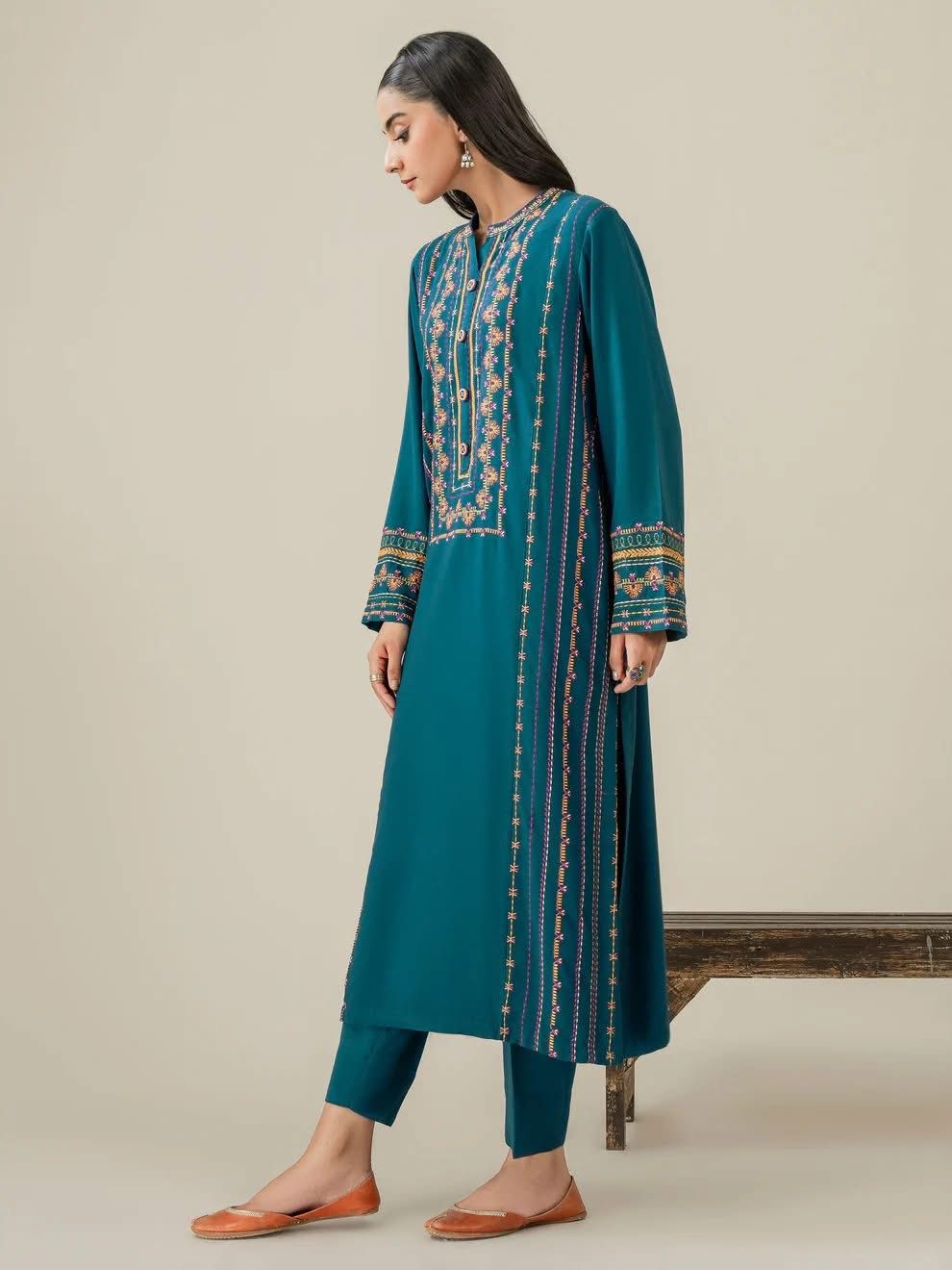 MIRAAL 2PC – Premium Embroidered Pure Cotton Suit