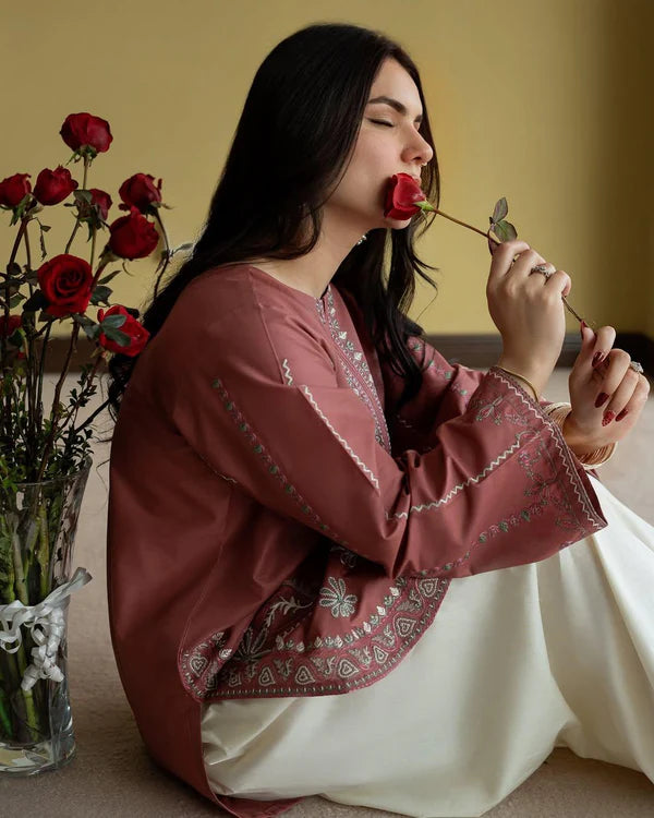 FALAK LAWN SET ( FARSHI SHALWAR )