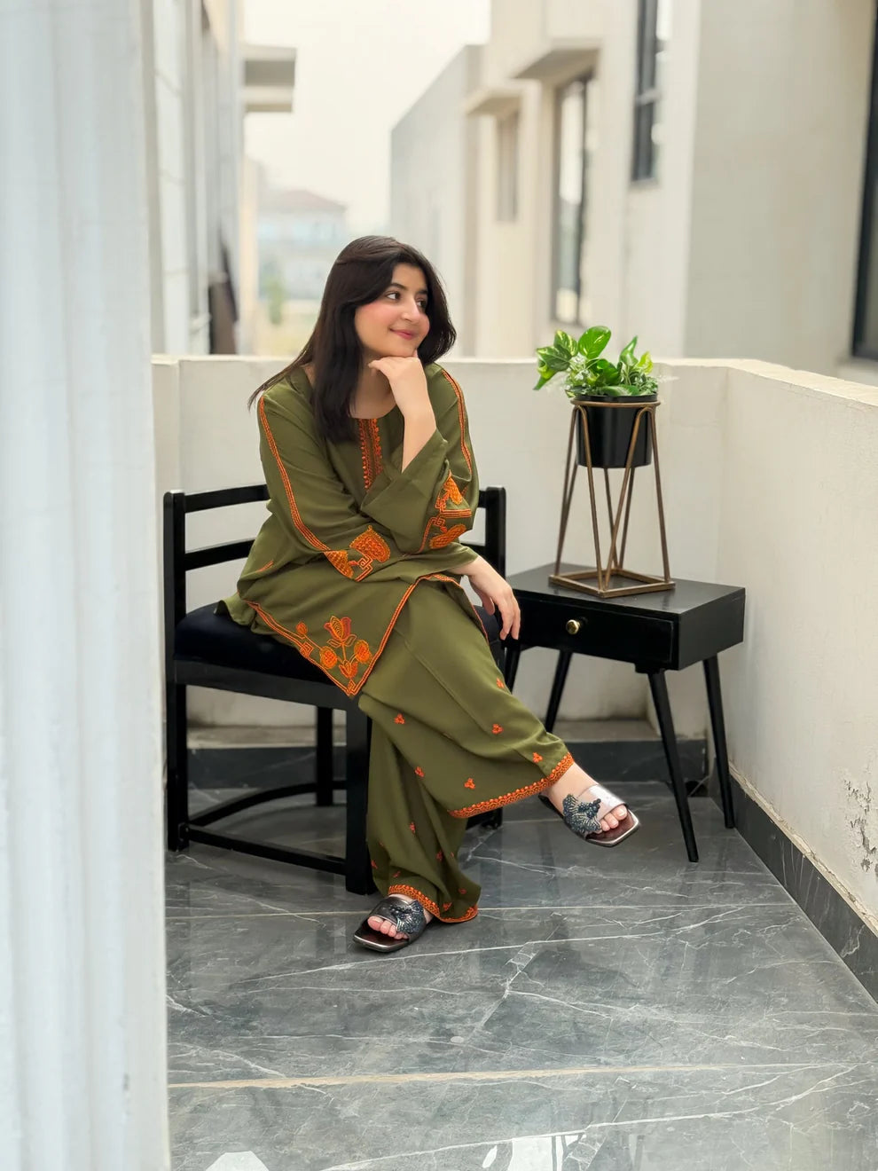 UMZAY LEAF GREEN EMB 2PC