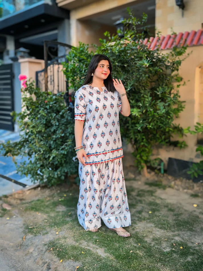 ZEBA LAWN SET ( FARSHI SHALWAR )