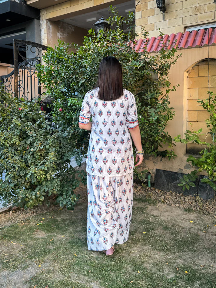 ZEBA LAWN SET ( FARSHI SHALWAR )